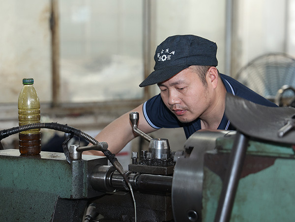 一線(xiàn)生產(chǎn)車(chē)間
